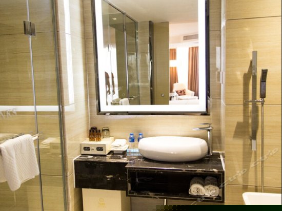 尊贵180° 全景套房