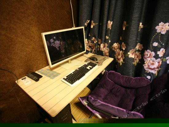 三室两厅聚会房