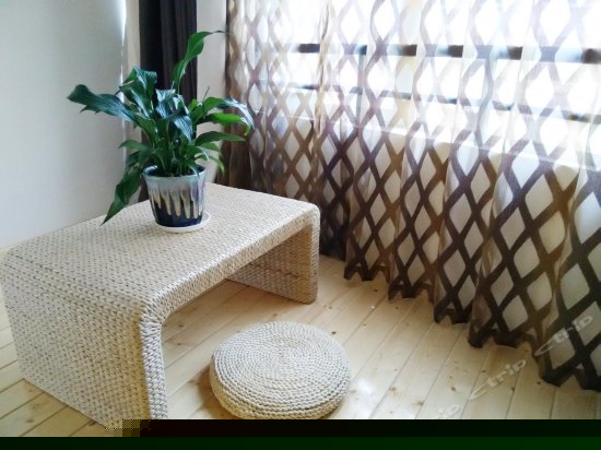 芙蓉国豪华大床房