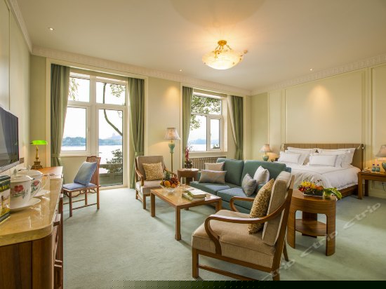 1号楼西湖景大床房A