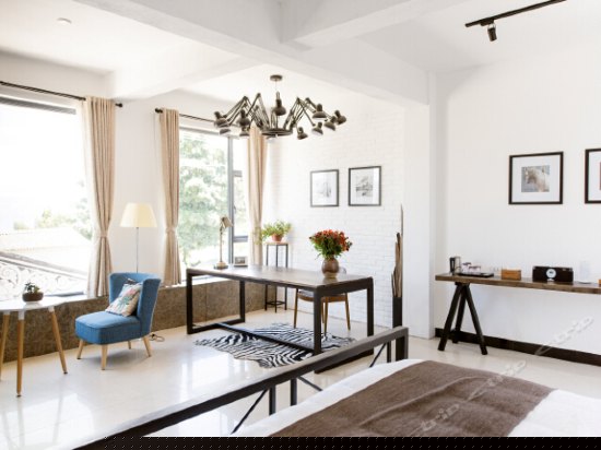 海景景观大床房（带书房）